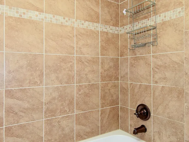 7513 Sebago Rd — Photo 29