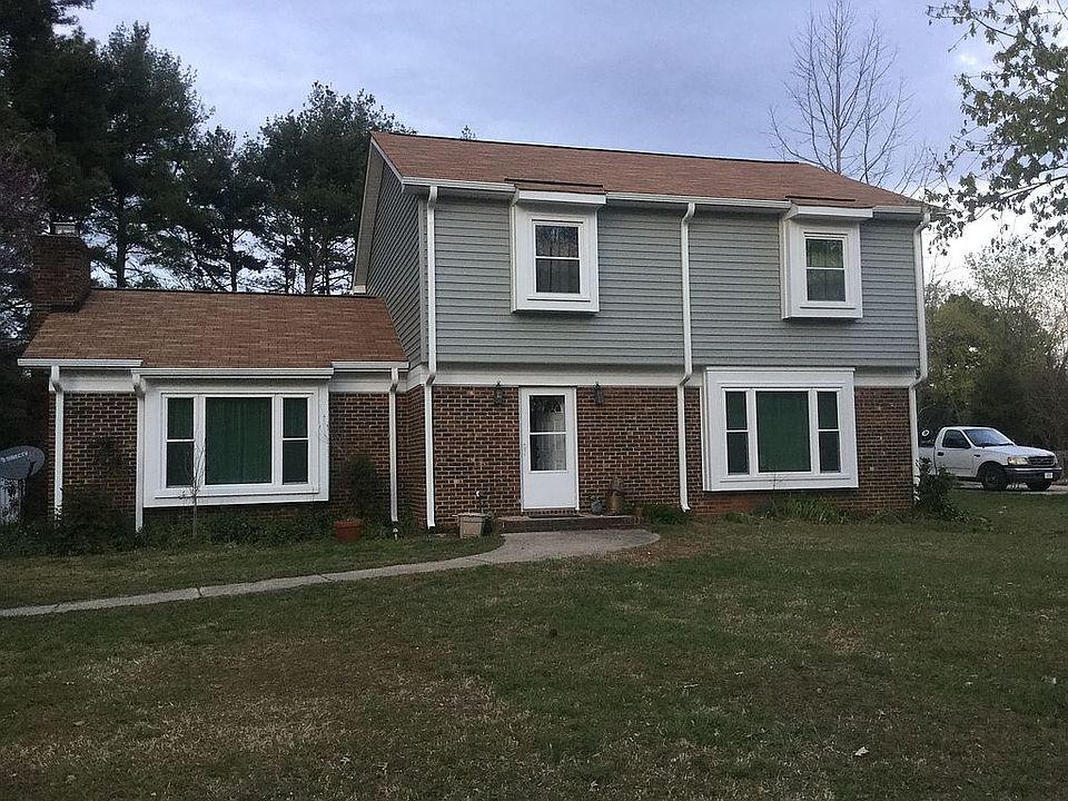 2nd image of 5807 Cabotwood Ln