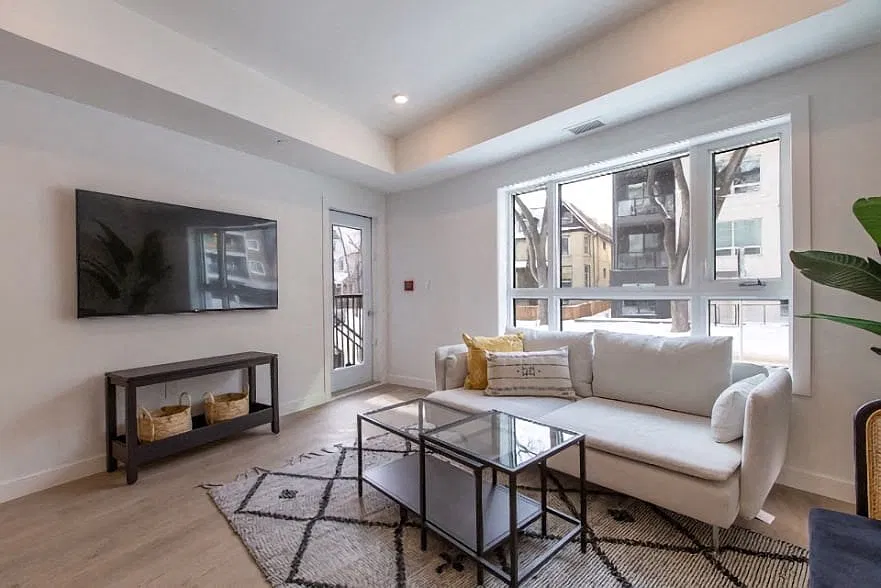 530 River Avenue — Photo 4