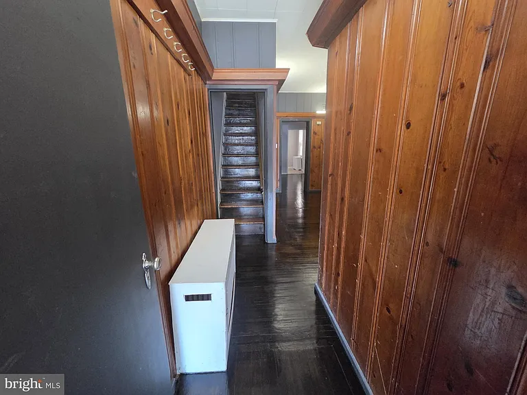 633 E Allegheny Ave — Photo 6