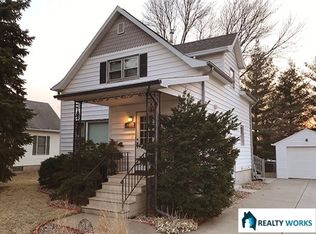 4405 S 49th St, Lincoln, NE 68516