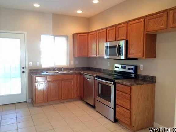 5th image of 3862 Heritage Ln