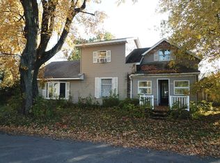 116 E Orange St, Cromwell, IN 46732