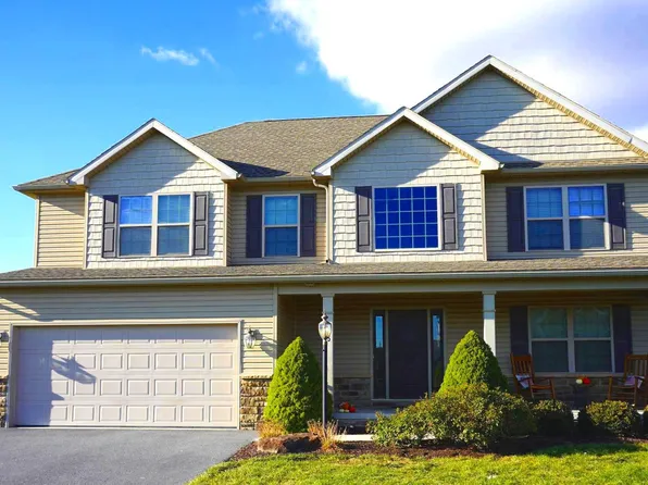 2465 Cornwall Rd #130, Chambersburg, PA 17202
