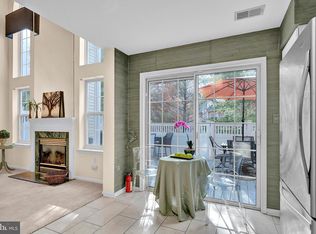 305 Deer Run Ct, Pennington, NJ 08534