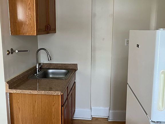 2nd image of 4604 N Kildare Ave #4606-3E