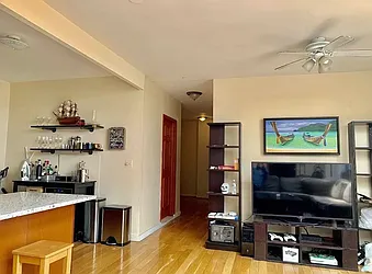 Rented by MOTION New York