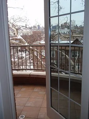 Rented by Sterling Realty Solution Inc | media 18