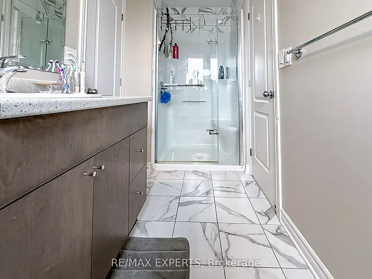 640 Halloway Dr — Photo 28