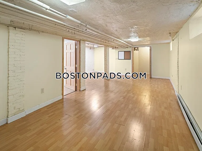 64 Pleasant St #1 — Photo 14