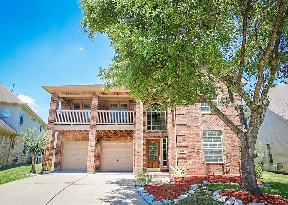1st image of 1624 Lakeside Enclave Dr