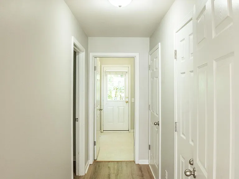 2922 Duvalla Ave — Photo 5