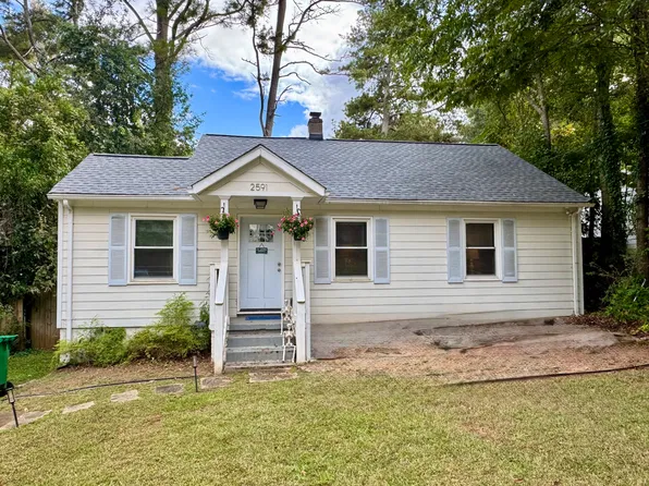 2591 Eastwood Dr, Decatur, GA 30032