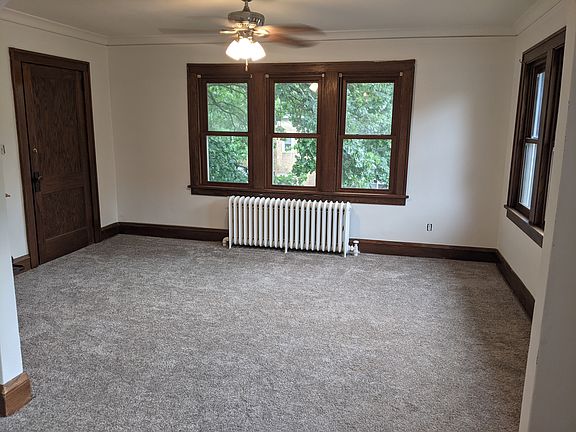 4th image of 1757 Van Buren Ave