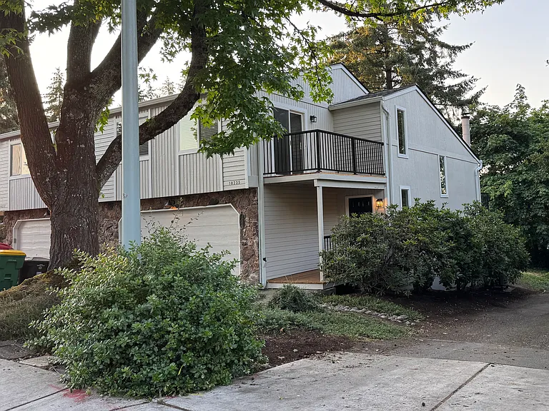 18235 SW Monte Verdi Blvd — Photo 4