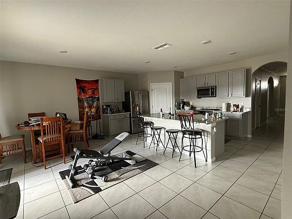 5th image of 530 AUBURN GROVE TERRACE