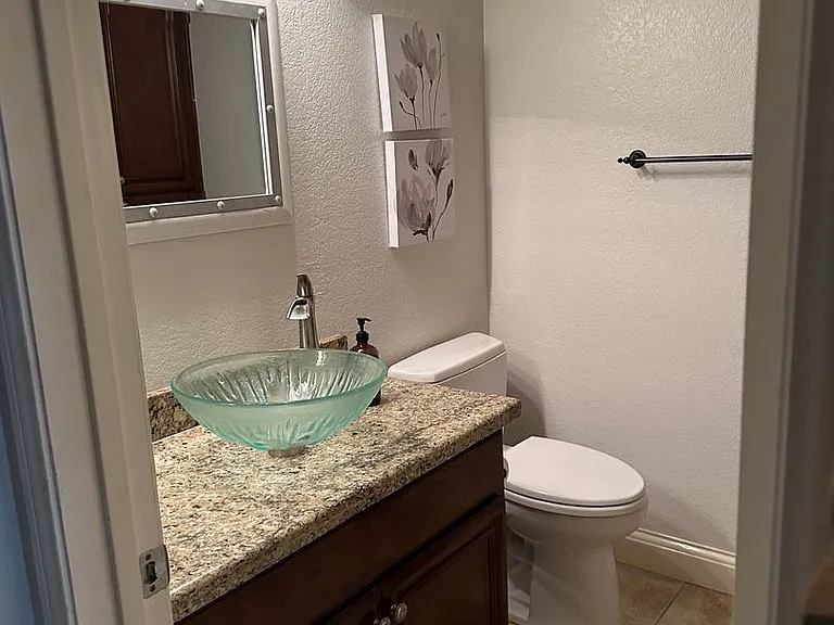 2941 Avenida Castana — Photo 21