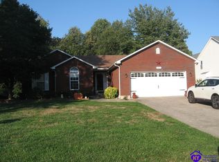 2045 Pear Valley Dr, Elizabethtown, KY 42701