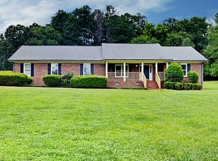 1611 Holmes Dr SW, Conyers, GA 30094