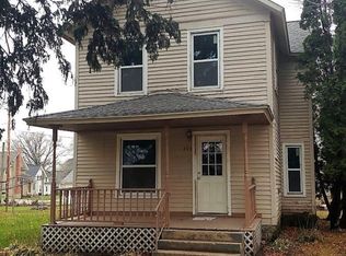 203 4th St N, Springville, IA 52336