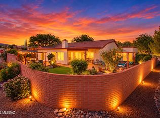 901 W Paseo Del Cilantro, Green Valley, AZ 85614