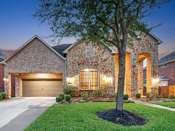 3rd image of 17019 Mahogany Trace Ln