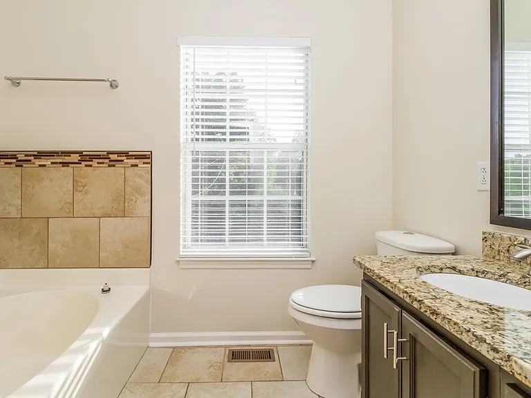 5036 Countryside Dr — Photo 11