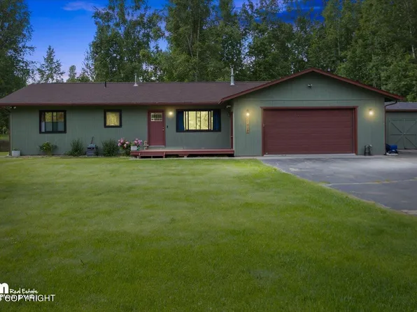 21428 Baron Dr, Chugiak, AK 99567