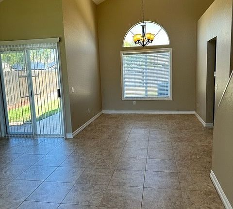 4th image of 25586 Dorval Ct