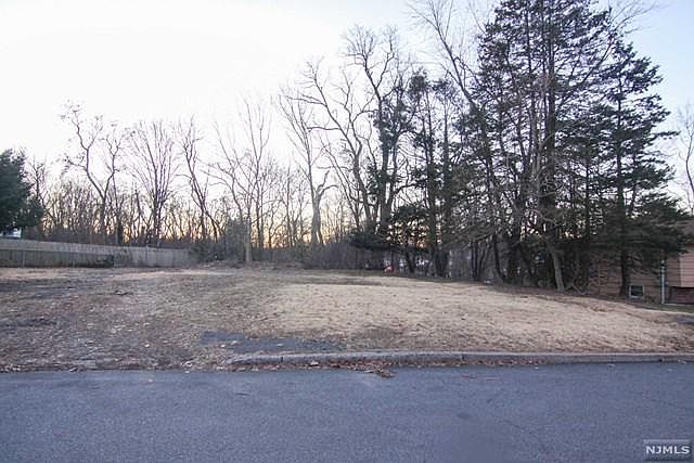 2nd image of 1772 Lilbet Rd