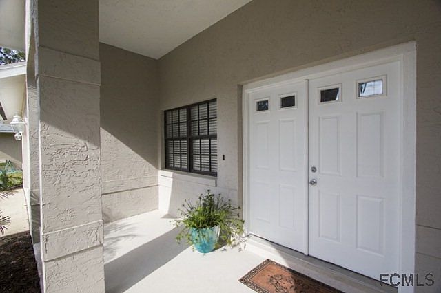 1st image of 7 Barkley Ln