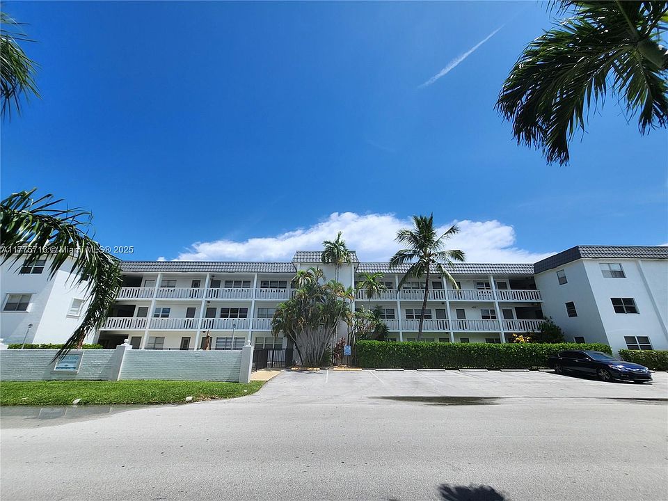1st image of 6200 NE 22nd Way #30