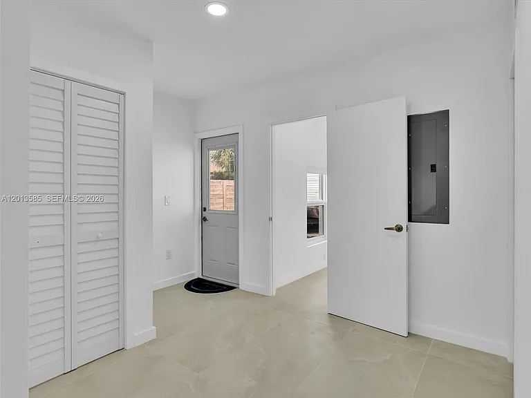 107 Central Ave — Photo 18
