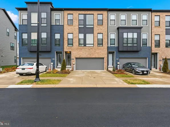 614 Glenn Lake Dr, Bowie, MD 20716