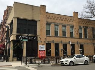 1326 W Madison St #2F, Chicago, IL 60607