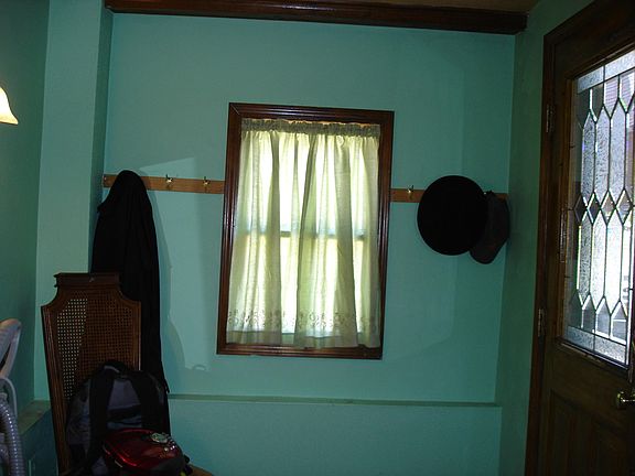 CLOAK ROOM
