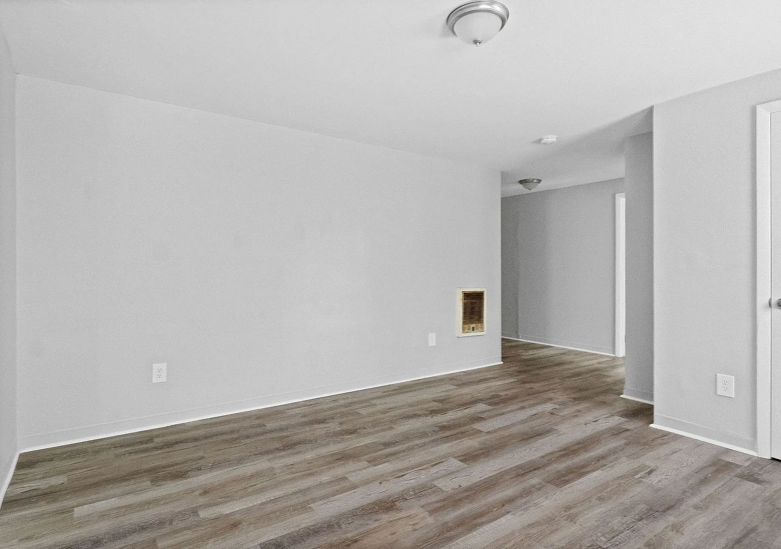 427 Circle Drive — Photo 3