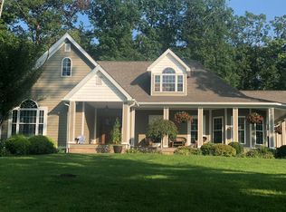 289 Timberlake Dr, Louisa, KY 41230