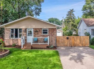 26619 Alden St, Madison Heights, MI