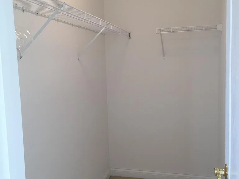 605 Mannington Pl — Photo 28