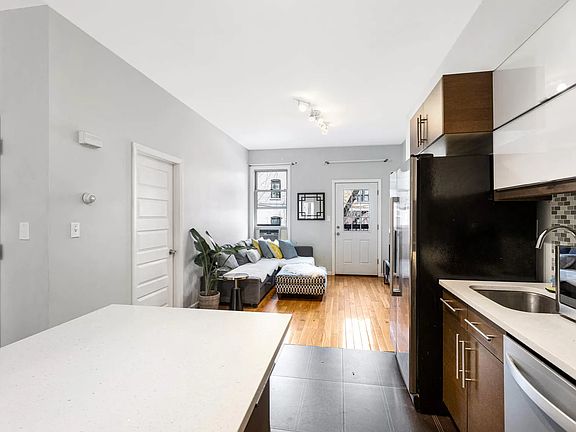 2nd image of 521 W 158th St #34