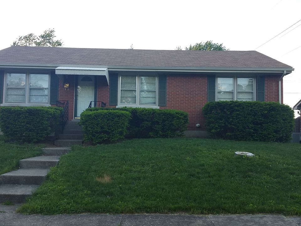 1st image of 656 Rosewood Dr