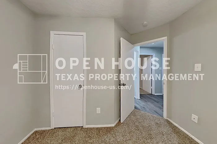 26 Pinewood Forest Ct — Photo 15