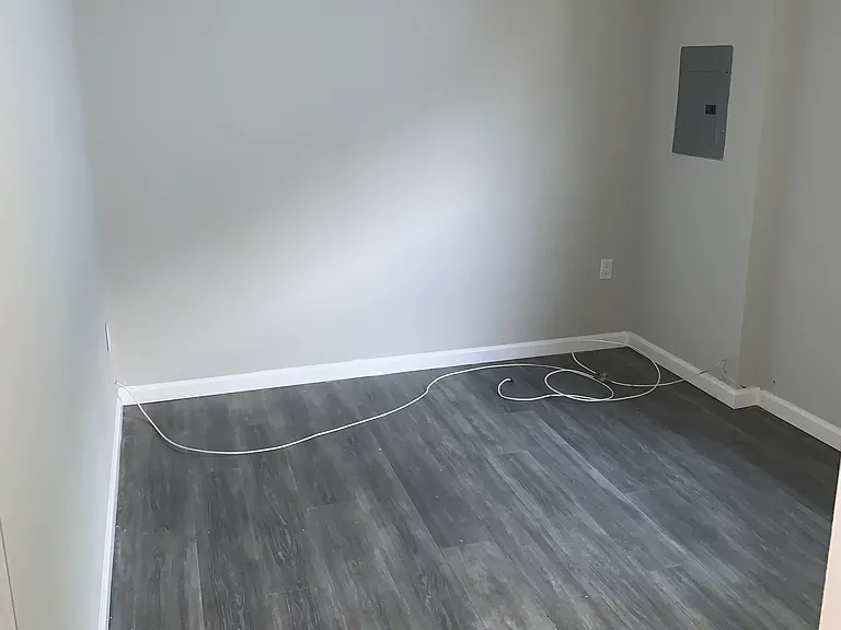 85 Jefferson St #2 — Photo 8
