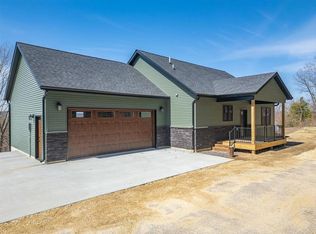 7248 Bluff Rd, De Soto, WI 54624