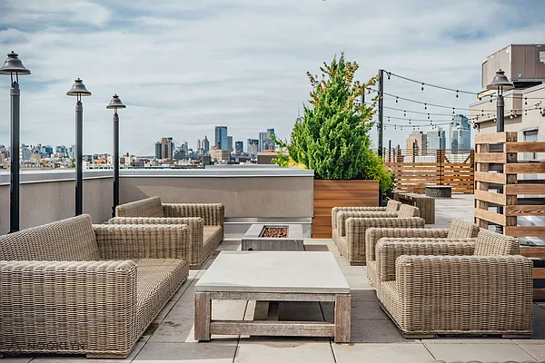 Rented by Nooklyn NYC LLC | media 35