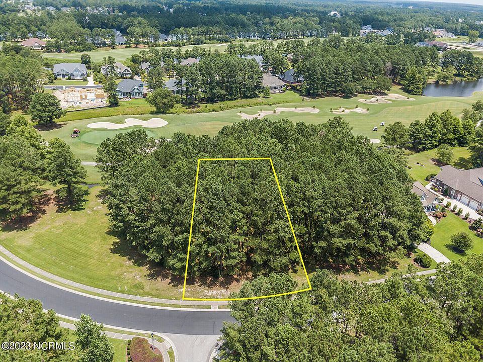 1st image of 400 N Crow Creek Drive NW