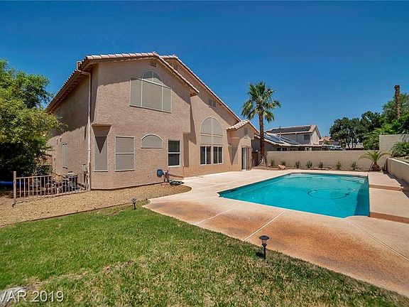 4th image of 1486 Carriagedale Ct