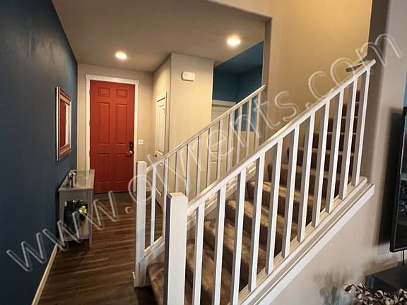Entry & Stairwell