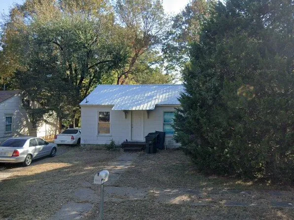 608 S 22nd St, Muskogee, OK 74401